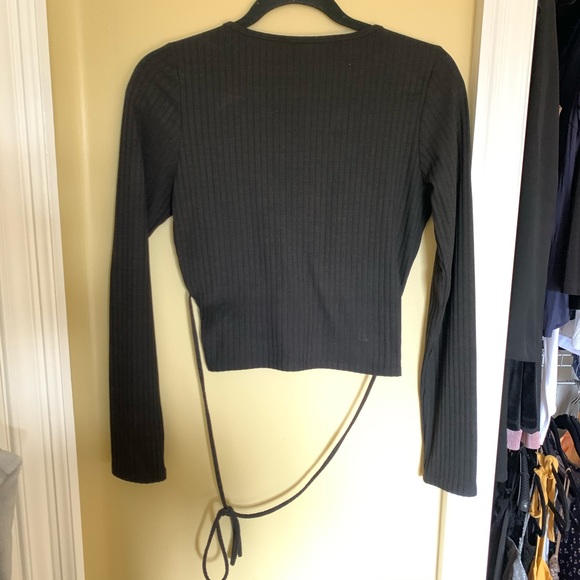 Long Sleeve Wrap Crop Top - Picture 2 of 2